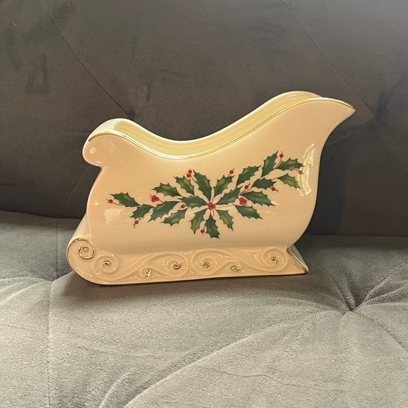 NWT Lenox Holiday Sleigh Candy Dish - Picture 3 of 7